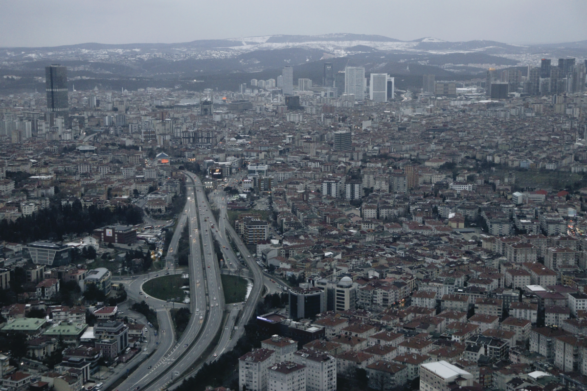 why do investors prefer Istanbul?